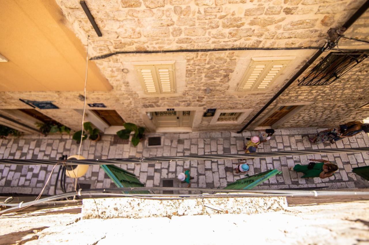 Apartments Loriana Šibenik Exterior foto